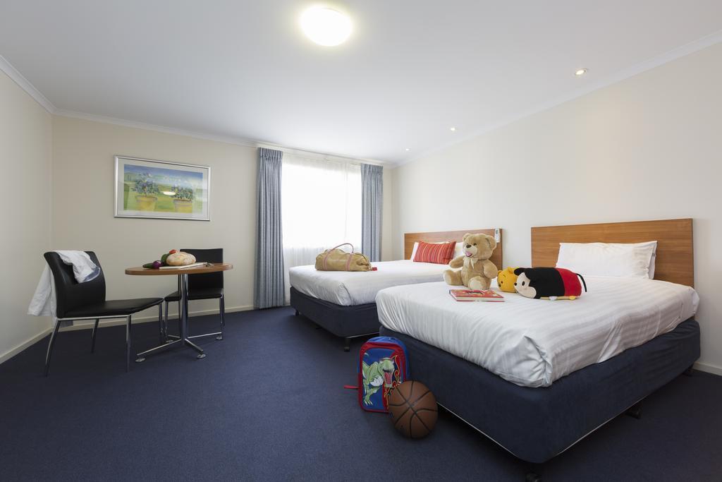 พรีเมียร์ โฮเต็ลแอนด์อพาร์ตเมนต์ Hotel แคนเบอร์รา ภายนอก รูปภาพ